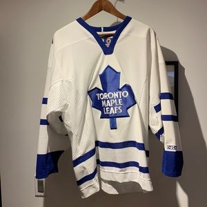 Official CCM Maple Leafs home Jersey